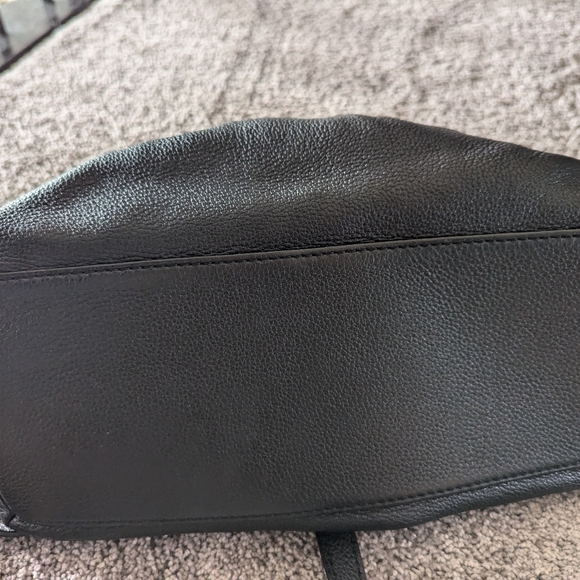 Marc Jacobs black leather crossbody and handbag - Picture 14 of 15